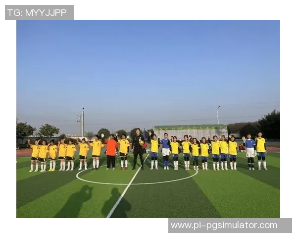 足球星女孩闪耀绿茵逐梦青春点燃赛场激情魅力绽放